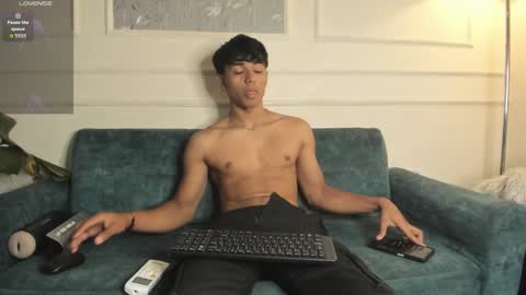 jaycobblack1 online show from December 2025 12:20:01 PM