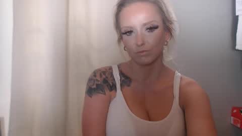 Blondie Queen Jayden online show from March 2026 06:33:01 PM