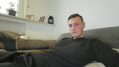 jayfex97 online show from September 2025 05:25:02 PM