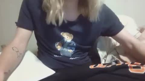 jayflgator online show from March 2025 08:22:01 PM