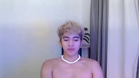 jaysee_hugecox online show from May 2026 05:29:02 PM