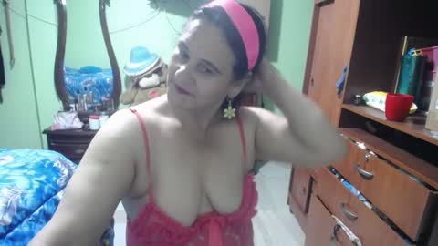 jazmim online show from February 2025 12:06:02 PM