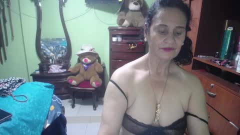 jazmim online show from February 2025 03:27:01 PM