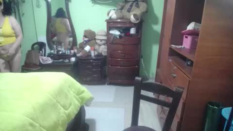 jazmim online show from November 2025 01:11:01 PM