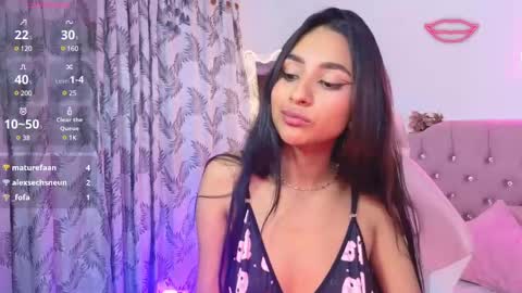 Snapshot of jazmin_tay chatting on February 2025 10:29:02 PM Jazmin online show from February 2025 10:29:02 PM