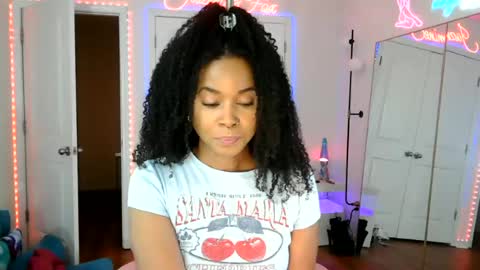 Snapshot of jazminefox chatting on June 2026 03:14:02 PM Jazmine Fox online show from June 2026 03:14:02 PM
