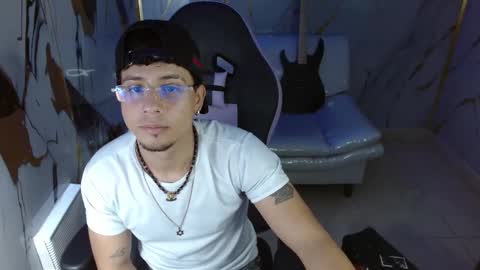 jbarto_ online show from May 2026 06:04:02 PM