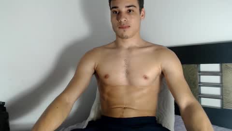 Lin online show from December 2025 02:06:02 AM