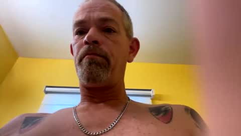 Snapshot of jd47920 chatting on May 2026 04:04:02 PM jd47920 online show from May 2026 04:04:02 PM