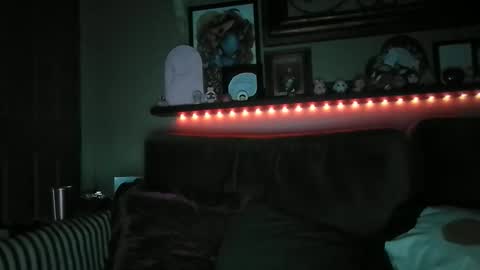 jdoggie9898 online show from April 2026 04:46:01 AM