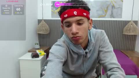 jdwhite18 online show from February 2026 04:31:01 AM