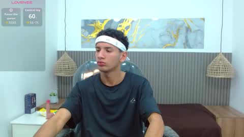 jdwhite18 online show from February 2026 04:30:01 AM