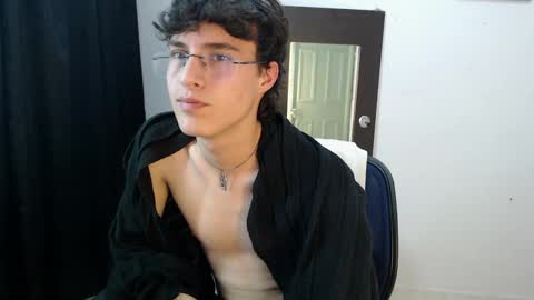 Snapshot of jeam_hot chatting on December 2024 10:12:02 PM jeam_hot online show from December 2024 10:12:02 PM