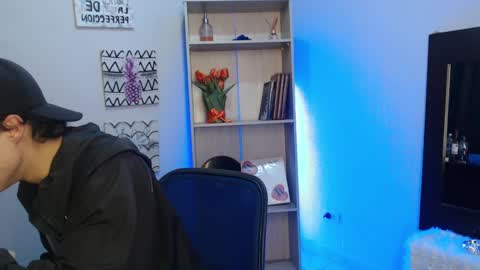 Snapshot of jeam_hot chatting on January 2025 09:32:02 PM jeam_hot online show from January 2025 09:32:02 PM