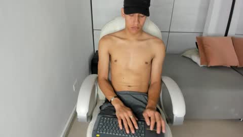 Snapshot of jean_bllack chatting on October 2025 11:46:02 AM Jean Bllack online show from October 2025 11:46:02 AM