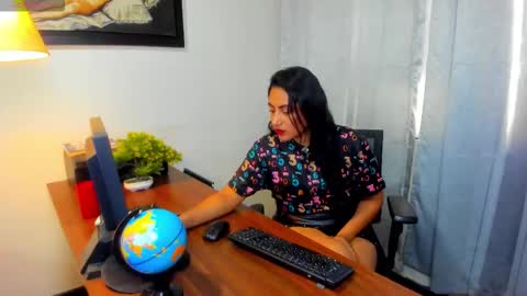 Mistress Jane Foster online show from November 2025 06:43:02 PM