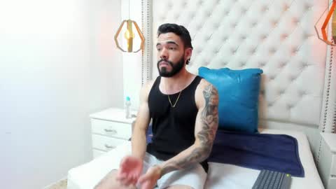 JEAN online show from April 2026 09:04:01 PM