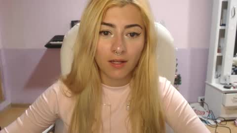 Jean online show from March 2025 12:33:02 AM