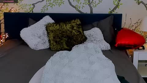 Snapshot of jeanniefox_ chatting on February 2025 02:09:02 PM jeanniefox_ online show from February 2025 02:09:02 PM