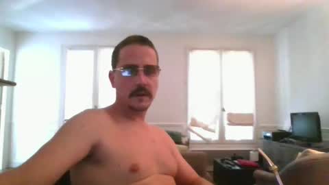 Snapshot of jeanrieux chatting on December 2024 10:35:02 AM jeanrieux online show from December 2024 10:35:02 AM