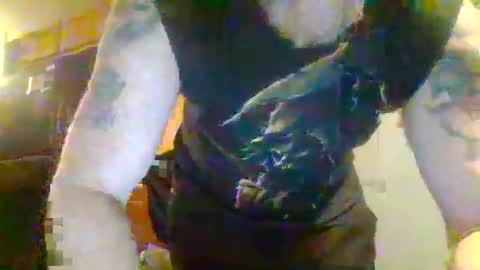 Snapshot of jearnold44 chatting on February 2025 05:23:01 AM jearnold44 online show from February 2025 05:23:01 AM