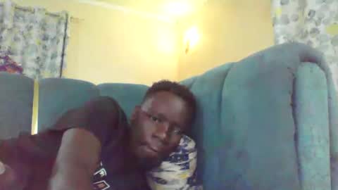 Emmite online show from April 2026 09:34:01 PM