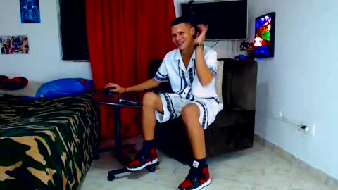 Snapshot of jeffer21_hot chatting on May 2026 05:59:01 AM jeffer21_hot online show from May 2026 05:59:01 AM