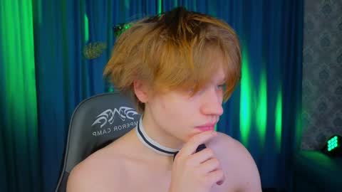 Snapshot of jeffre_y chatting on December 2024 07:24:02 PM Jeffrey online show from December 2024 07:24:02 PM