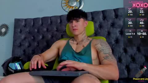 Snapshot of jeins_carter chatting on December 2024 04:50:01 PM JC online show from December 2024 04:50:01 PM