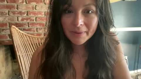 Snapshot of jellybeanin chatting on May 2026 11:54:02 PM Jelli online show from May 2026 11:54:02 PM