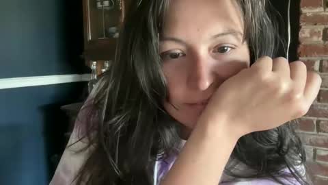 Snapshot of jellybeanin chatting on May 2026 02:02:01 PM Jelli online show from May 2026 02:02:01 PM