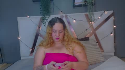 Jena  online show from April 2026 02:56:01 AM