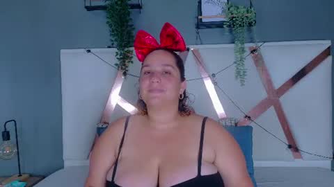 Snapshot of jenacooper__ chatting on June 2026 01:51:02 AM Jena online show from June 2026 01:51:02 AM