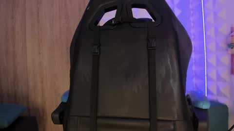 jendralevis online show from March 2026 08:37:02 PM