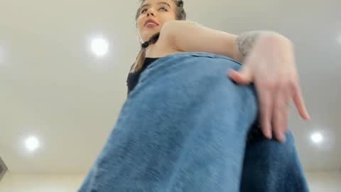 Dolly online show from March 2026 01:29:02 PM