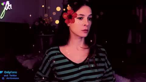 jeniferlovex online show from October 2025 02:52:01 AM