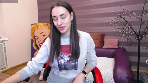 Snapshot of jeniferstone chatting on February 2025 08:11:01 AM Kira online show from February 2025 08:11:01 AM