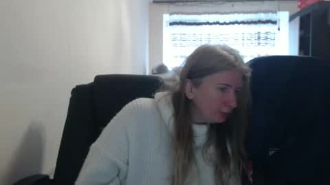 JenisAndPeter online show from March 2026 07:15:01 AM