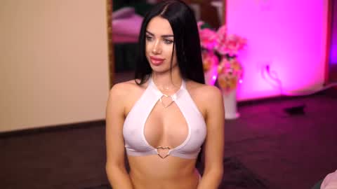 jenna_day online show from February 2025 01:03:01 PM