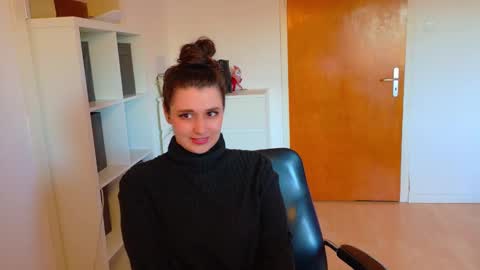 jennasxy19 online show from January 2025 02:00:02 PM