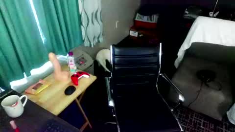 Jenna Cross online show from January 2025 04:00:02 PM