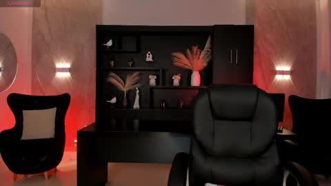 Snapshot of jennaolson chatting on September 2025 03:39:02 PM Jenna Olson online show from September 2025 03:39:02 PM