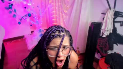 Snapshot of jenndy_lockhart chatting on December 2024 06:28:02 AM follow me in me IG jenndy971 online show from December 2024 06:28:02 AM