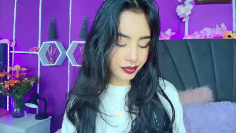 Snapshot of jenner_mills chatting on December 2024 06:56:02 AM Jenner online show from December 2024 06:56:02 AM