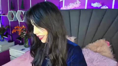 Snapshot of jenner_mills chatting on December 2024 07:13:02 AM Jenner online show from December 2024 07:13:02 AM