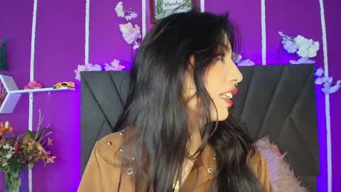 Snapshot of jenner_mills chatting on December 2024 10:18:01 AM Jenner online show from December 2024 10:18:01 AM