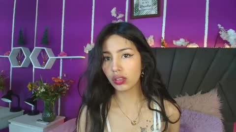 Snapshot of jenner_mills chatting on December 2024 03:17:02 AM Jenner online show from December 2024 03:17:02 AM