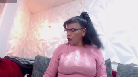 Jennifer online show from April 2026 11:24:01 AM