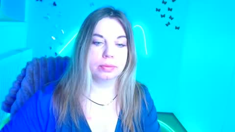 Jennifer online show from March 2026 06:47:01 AM