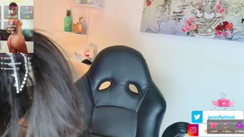 JENNIFER online show from January 2026 03:47:01 PM